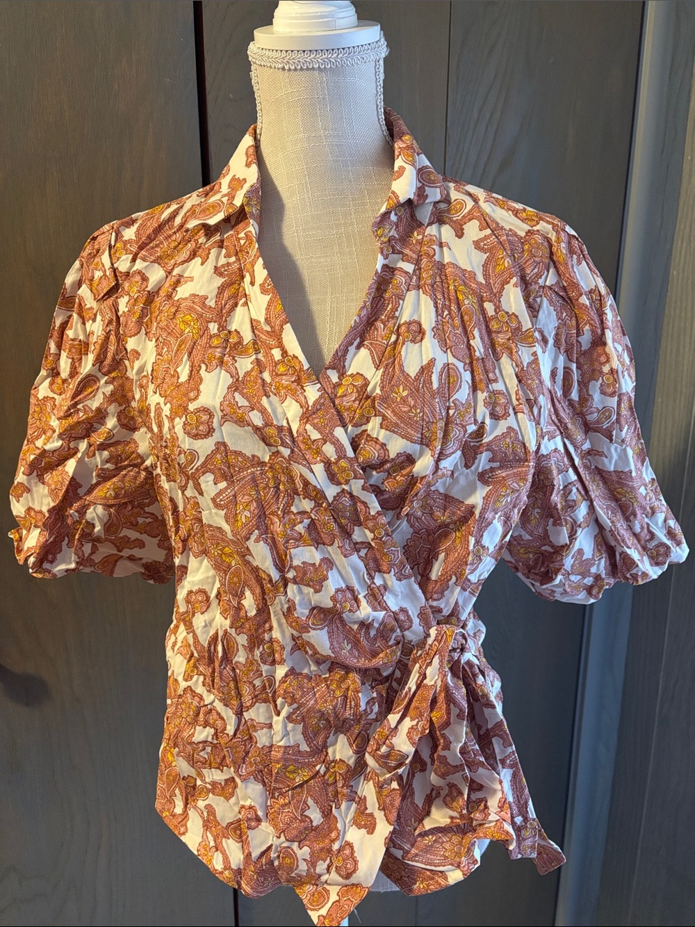 Worthington JCPenney Paisley Wrap Top Blouse Tie White Mauve Cotton
